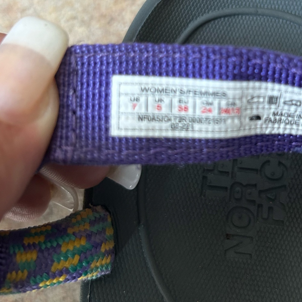 The North Face Rope Strappy Sandals with Velcro Closures size 7 - Picture 4 of 6